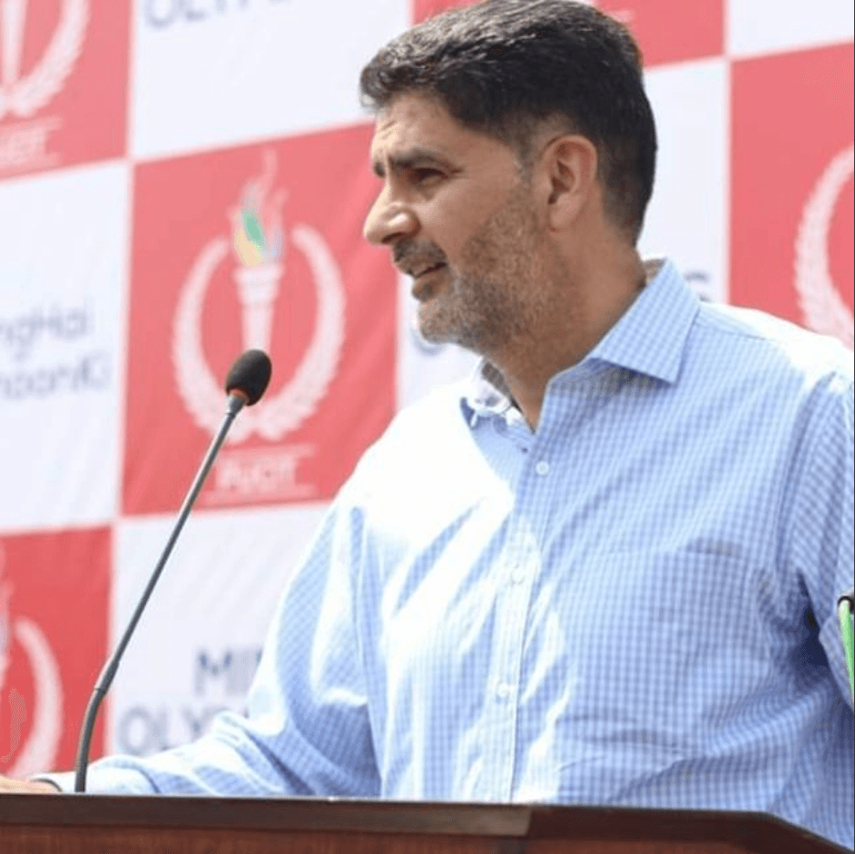 Dr. Muhammad Arif